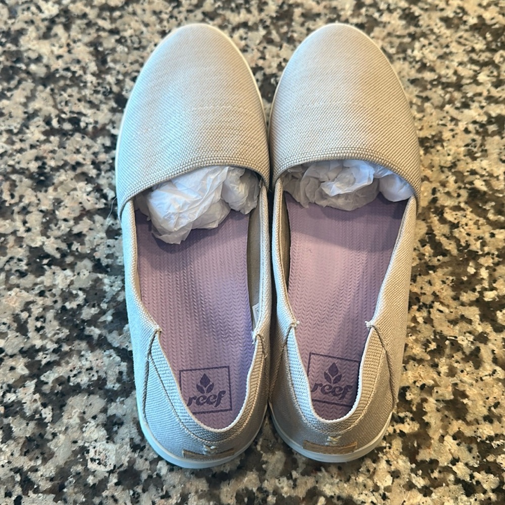 Reef Rose‎ Slip On Canvas Tan Loafers Women’s Size 8
